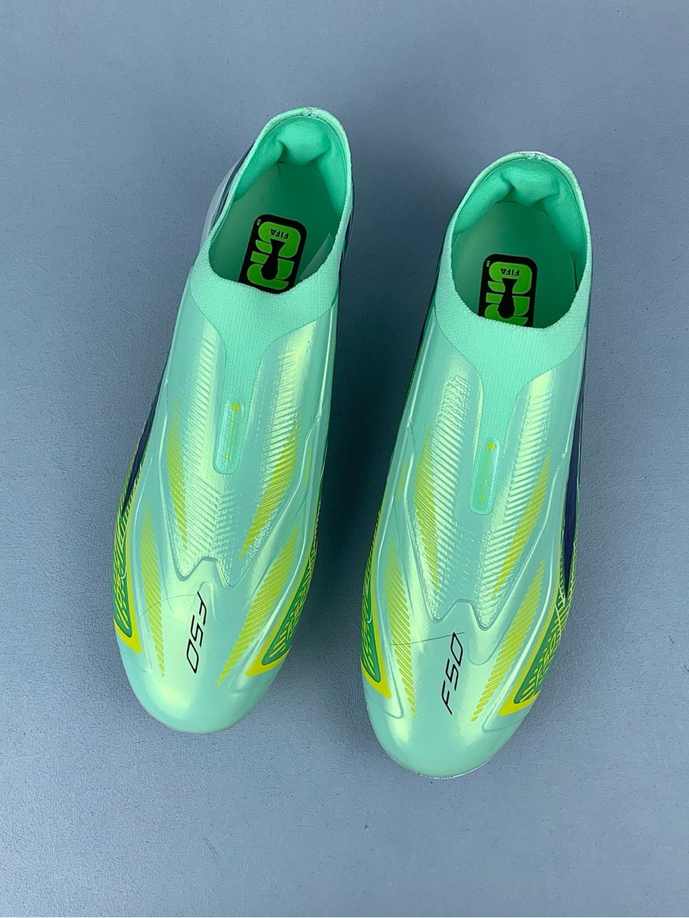 F50 Hyperfast Elite Laceless FG